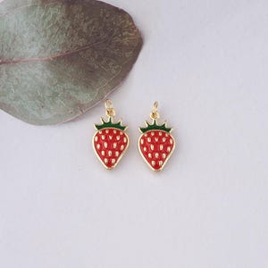 18K Gold Filled Strawberry Pendant,Enamel Fruit Strawberry Charm Bracelet Necklace for DIY Jewelry Making Supply