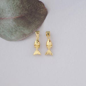 18K Gold Filled Fish Pendant,Ocean Fish Charm Bracelet Necklace for DIY Jewelry Making Supply