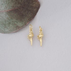 18K Gold Filled Conch Pendant,Gold Conch Shell Charm Bracelet Necklace for DIY Jewelry Making Supply