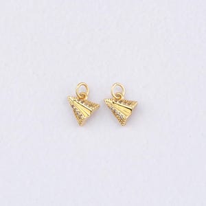Colgante de avión de papel relleno de oro de 18 quilates, pulsera con dije de avión de origami con micropavé de circonita cúbica para hacer joyas DIY.