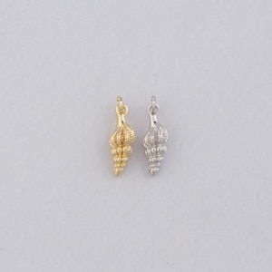 18K Gold Filled Conch Pendant,Gold Conch Shell Charm Bracelet Necklace for DIY Jewelry Making Supply