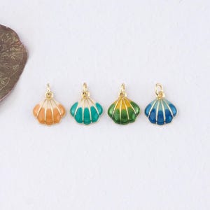 18K Gold Filled Scallop Pendant,Enamel Ocean Scallop Shell Charm Bracelet Necklace for DIY Jewelry Making Supply
