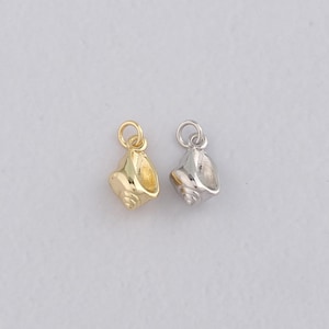 18K Gold Filled Conch Pendant,Gold Conch Shell Charm Bracelet Necklace for DIY Jewelry Making Supply