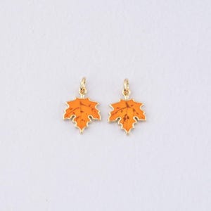18K Gold Filled Maple Leaf Pendant,Enamel Maple Leaf Charm Bracelet Necklace for DIY Jewelry Making Supply