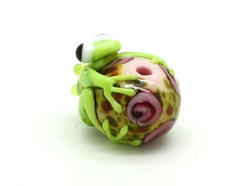 Ready to ship Margo lampwork beads frog A3-11
