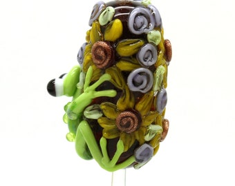 ready to ship lampwork frog bead A9-4