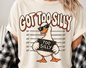 Funny Duck Mugshot Shirt, Retro Silly Goose Humor Tee (Comfort Colors)