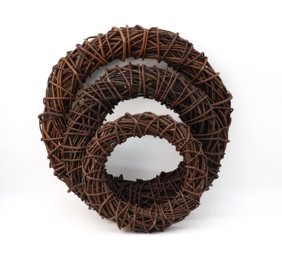 How to Decorate a Thick Twig Wreath: Stunning DIY Ideas