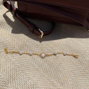 Pearl bracelet