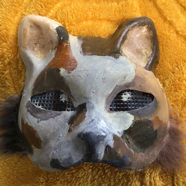 Calico kitty mask