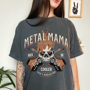Metal Mama Grafik-T-Shirt für Frauen, trendiges Grunge Punk Emo Death Metal Rock Mutter Blegh Geschenk Konzert Tshirt Band