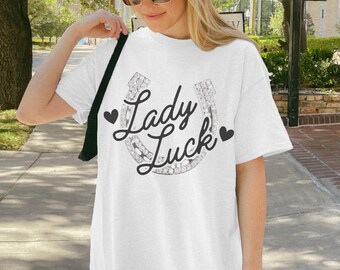 Lady Luck Graphic T-Shirt für Frauen, Retro-trendy y2k Vintage inspiriertes ästhetisches niedliches Vegas-Glücks-T-Shirt übergroß y’allternative Western