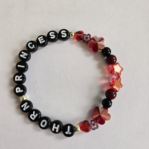 Yor Forger - Spiy x Family - Fan Armband - Lässiges Cosplay Armband - Codename Thorn Princess - Mein lieblings Charakter