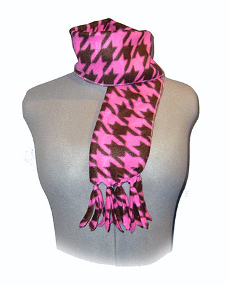 Houndstooth Scarf, Classic Elegance Muffler, Lolita Pink/Brown Bufanda image 3