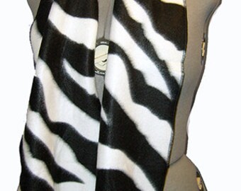 Fleece Scarf, Black and White Ripped Stripe