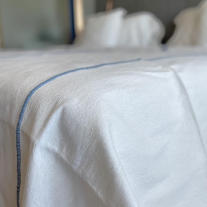 Reversible bedspread, handmade, in white and blue cotton thread, Moroccan blanket, crafts, traditional weaving - 2.6 m x 1.6 m