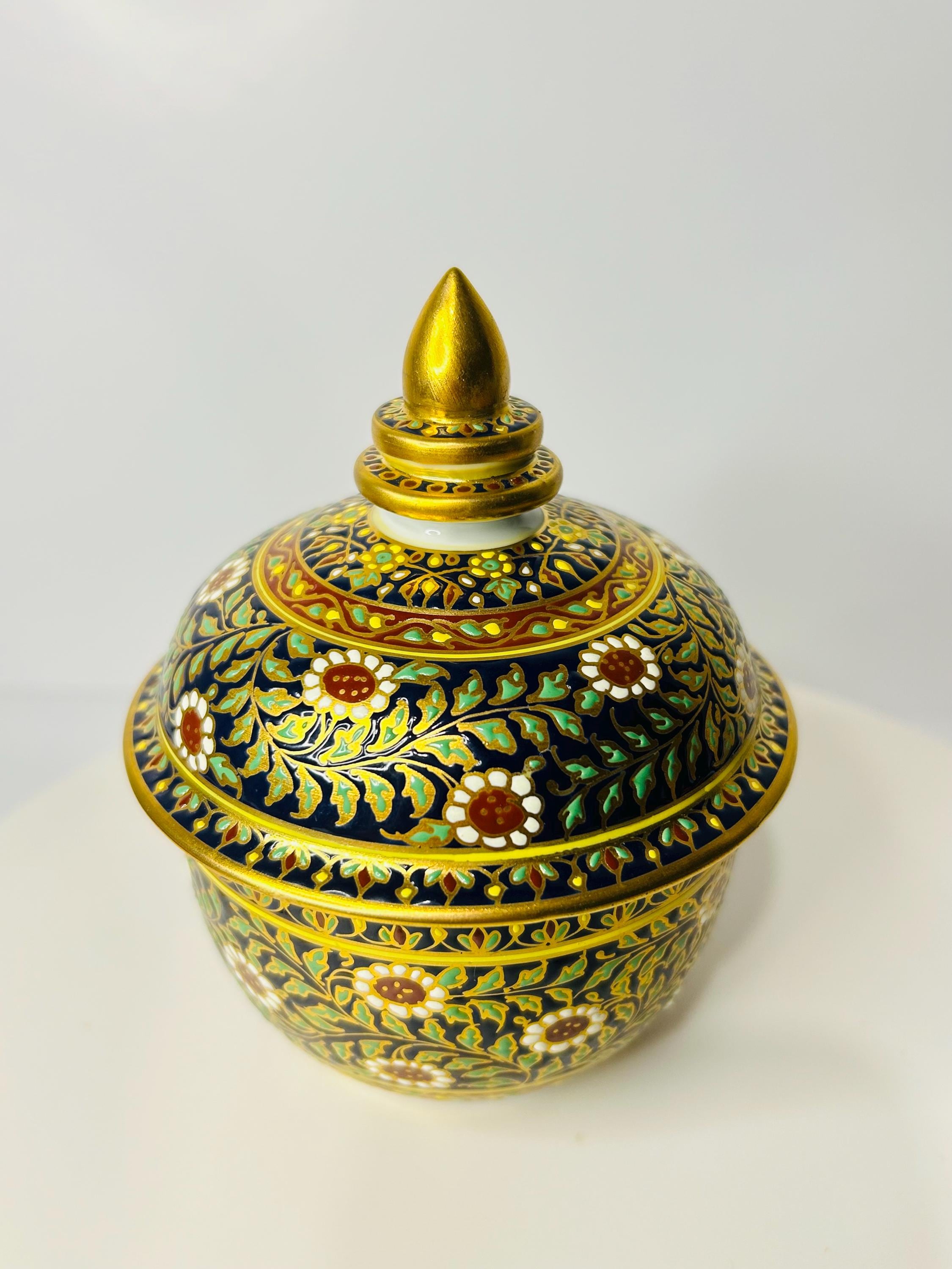 Accessories & Objects - hand-painted Benjarong porcelain