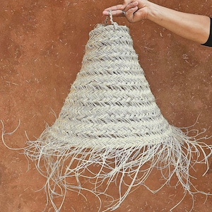Straw boho pendant light, straw lampshade