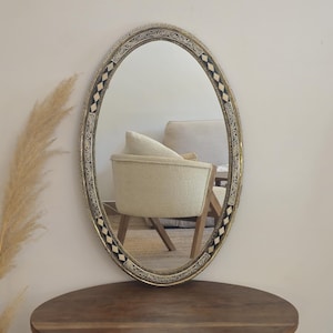 Oval Moroccan oriental mirror with natural inlay frame
