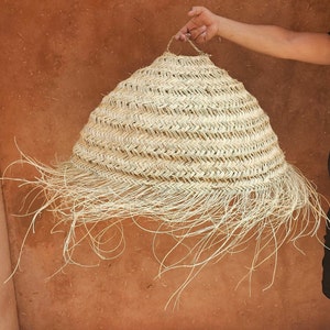 Suspension boule de paille, abat-jour en paille