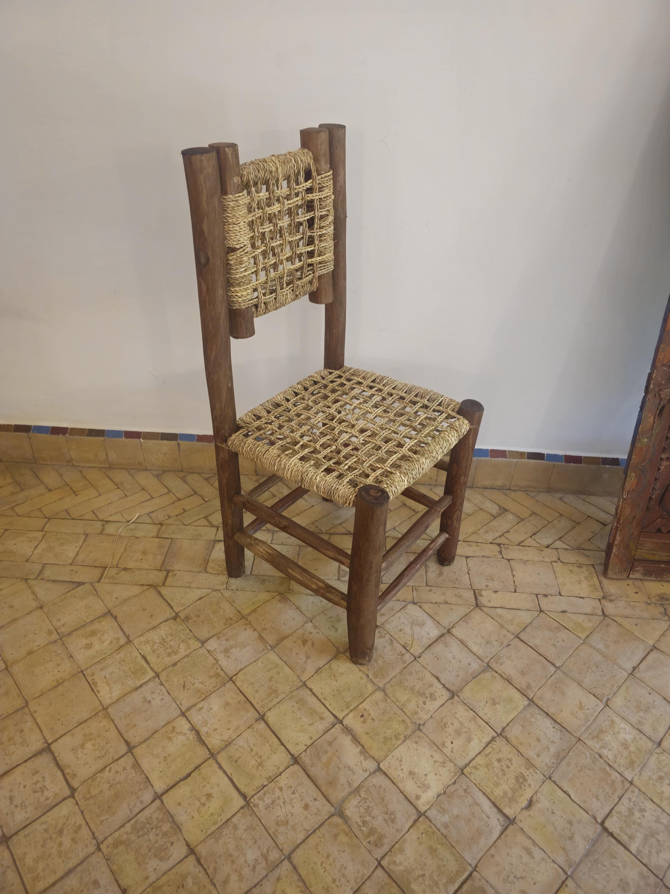 アフリカの木製椅子 組み立ていす<アフリカの木彫家具：アフリカ雑貨アザライ