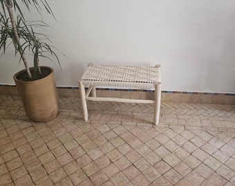 Moroccan bench with beige cord