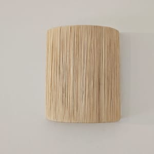 raffia wall light , wall decor lighting in raffia , raffia sconce