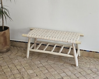 Banco de madera con almacenamiento integrado