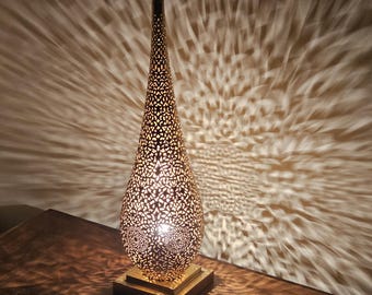 Moroccan table lamp in brass