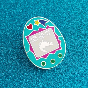 Virtual Pet Enamel Lapel Pin Badge - Tamagotchi