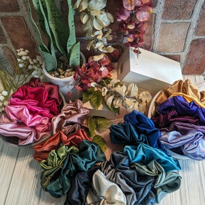 Satin Scrunchies,Bridesmaid Scrunchies,Bridesmaid Scrunchies,Bachelorette Gifts,Scrunchies for hair,Scrunchies tag,Hair Scrunchie,