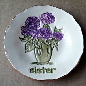 Ceramic Trinket Dish OFF WHITE hydrangea edged in gold Sister   Wholesale  available