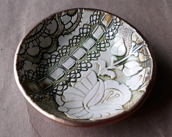 Ceramic Ring Bowl Trinket Dish Moss Green Gold edged with lace ribbon   Wholesale  available