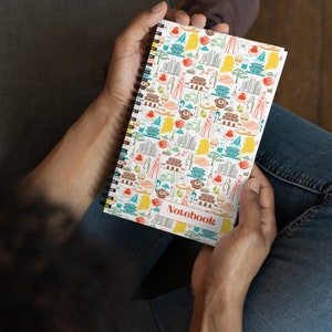 Sydkoreansk design spiralanteckningsbok: Prickade sidor