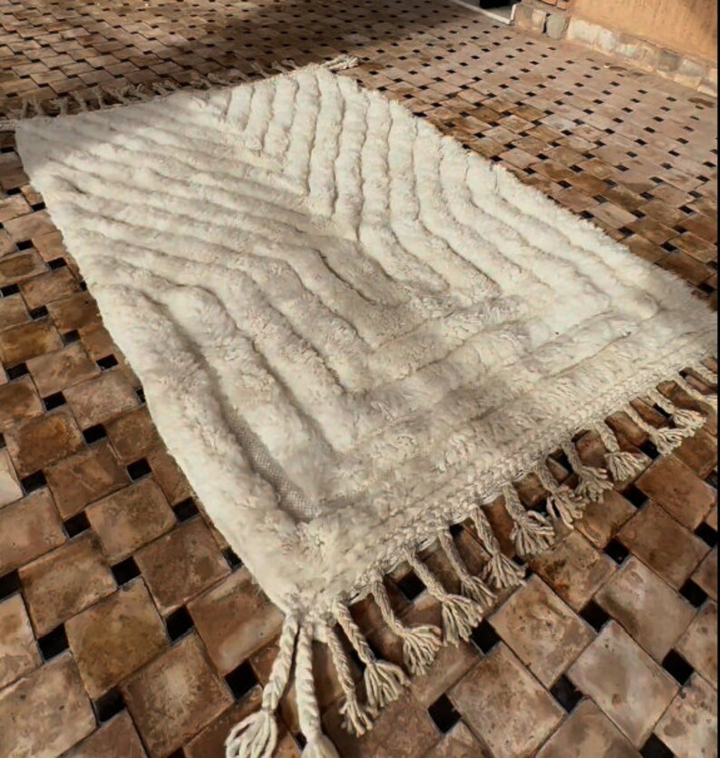 Authentically Handwoven Area Rug Minimalist Rug Design Pure Wool Multiple Sizes image 1