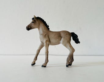 Terra By Battat – Set De 6 Caballos De Plástico En Miniatura – Figuras Detalladas Para Niños Y Coleccionistas