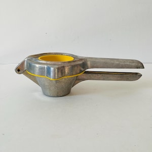 Vintage 1970&#39;s Westmark Limona Lemon Juicer Fruit Press Strainer Citrus Squeezer Juice Press made in W. Germany Retro Kitchen