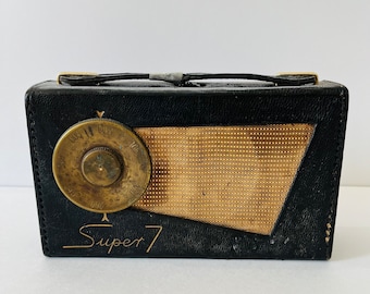 Vintage Perdio Super 7 Transistor Siete Radio Portátil Cuero Encased Conjunto Europeo
