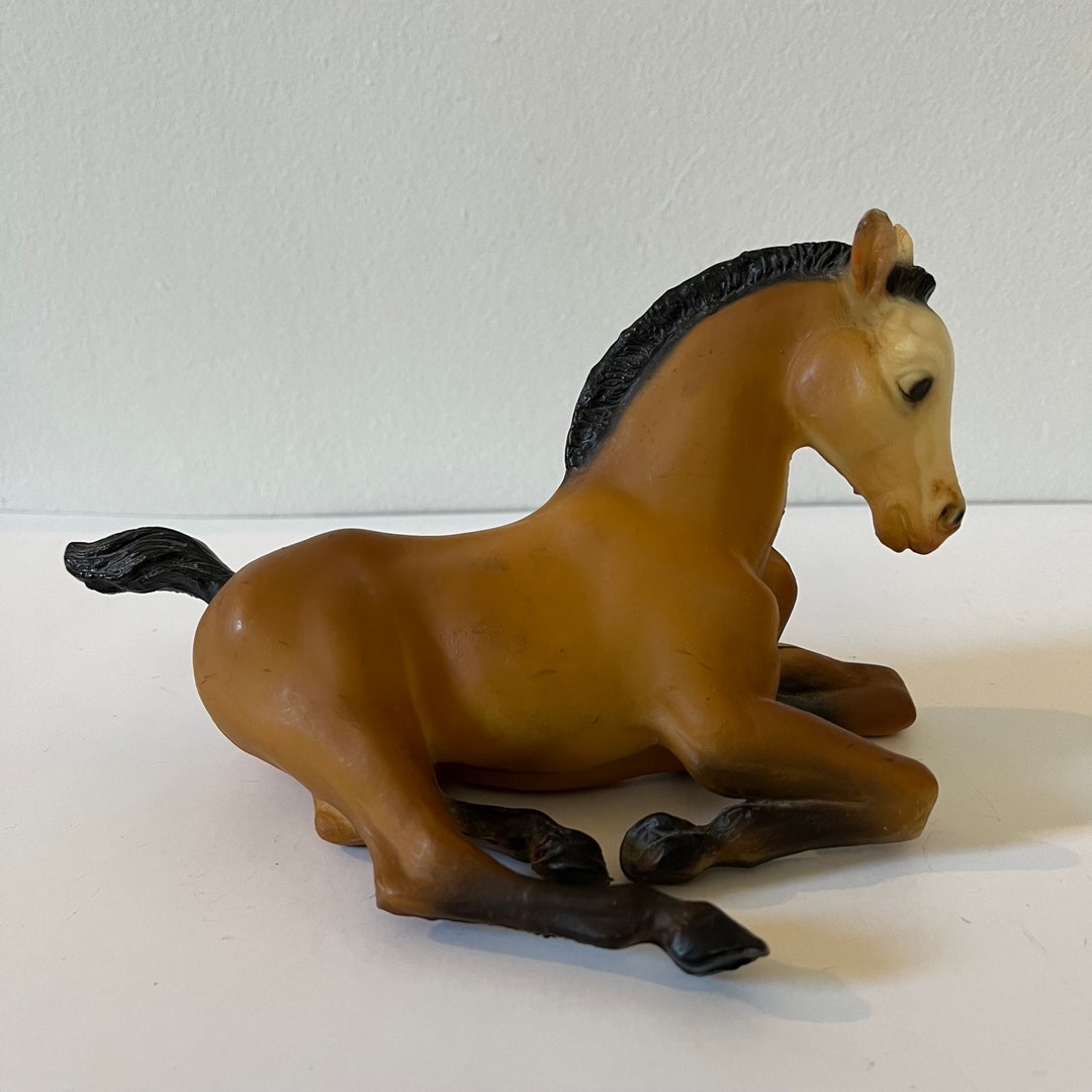 Vintage Retired Breyer Horse Lying Down Foal Plastic Toy Etsy