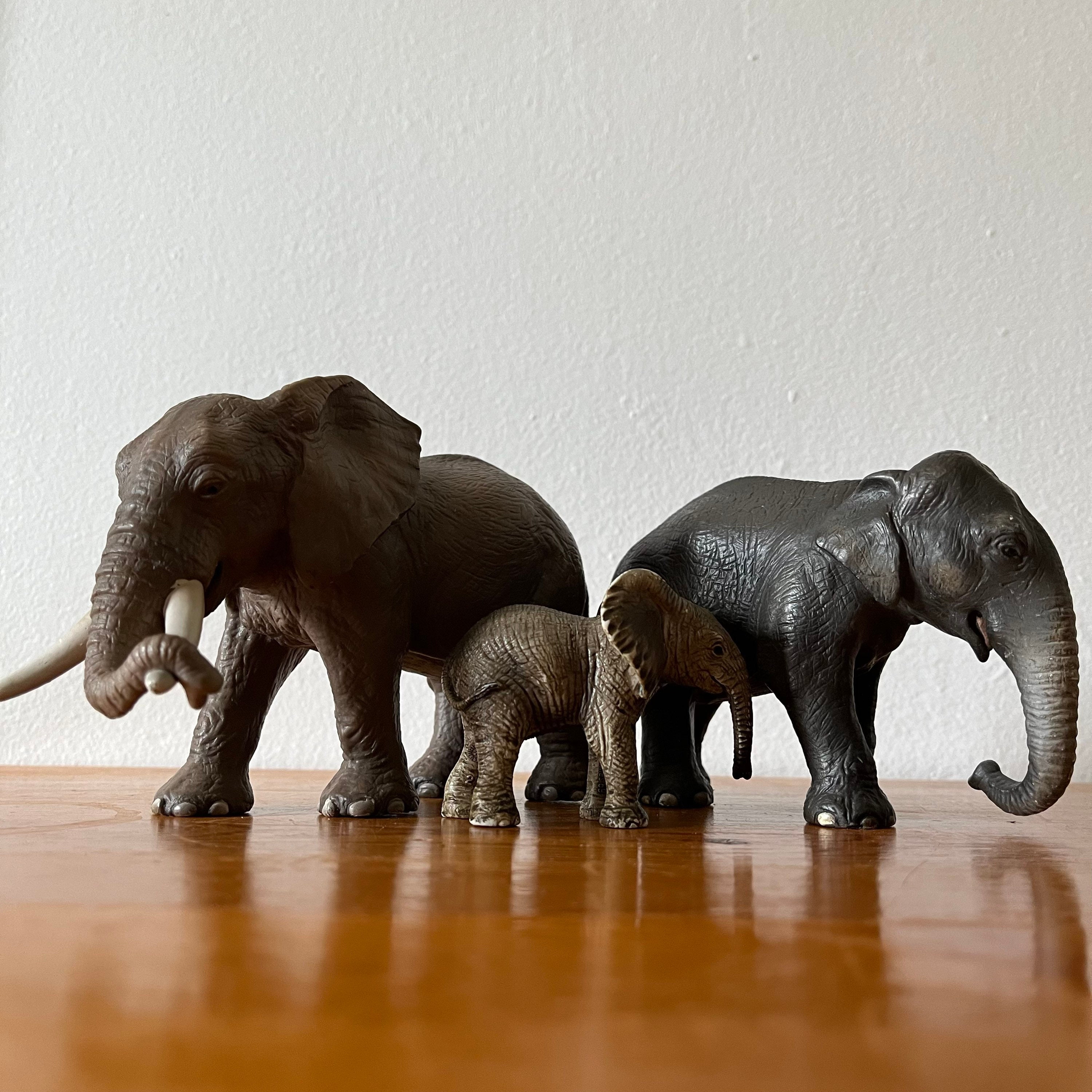 Vintage Retired Schleich Elephant Family Model Toy Figurine Zoo