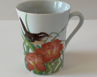 Vintage Otagirl Japan Gibson Greeting Cards Sparrow on Day Lily Coffee Cup Tea Mug