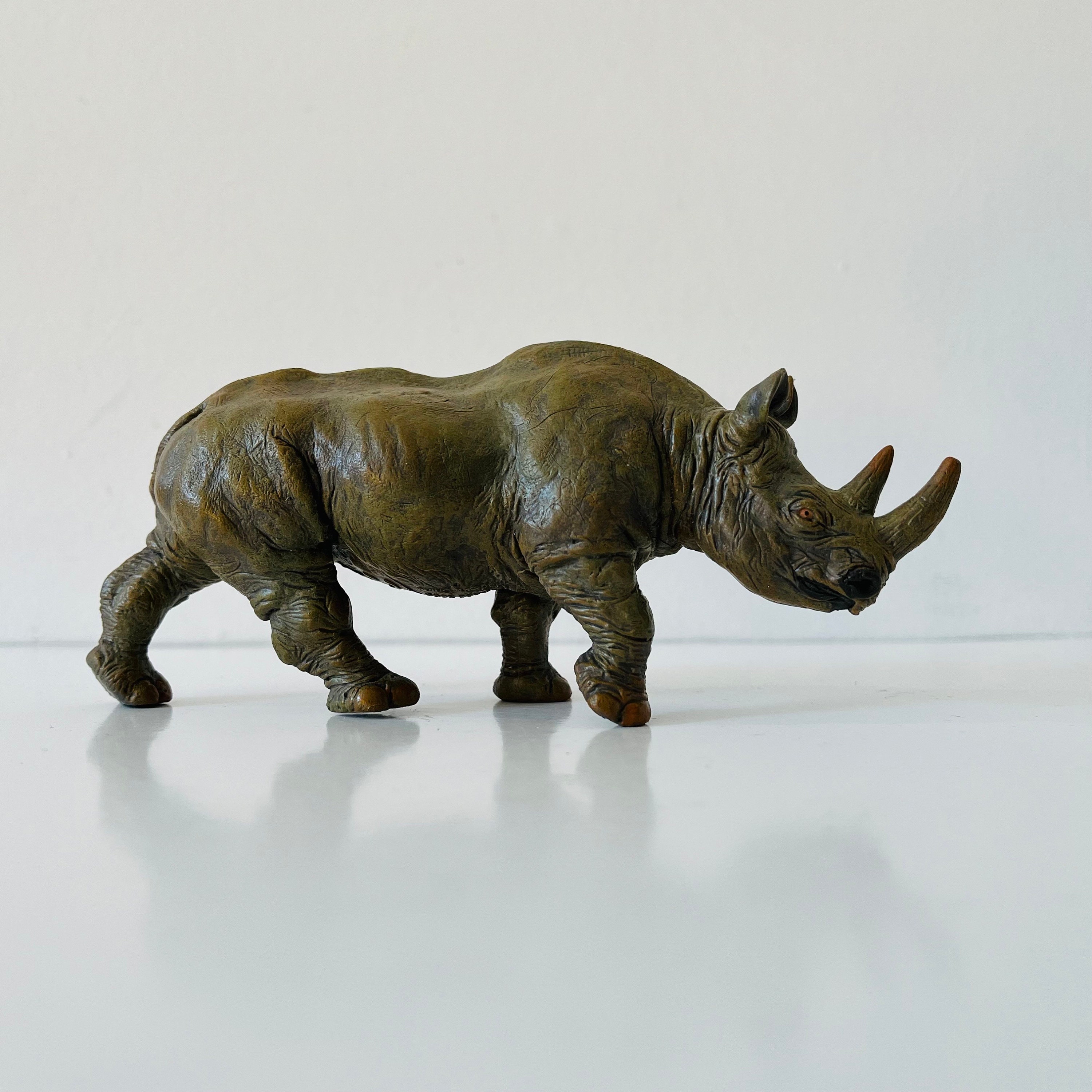 TANAP. white rhino (PUP) 【Nukul氏タグ付き】 P. White Rhino(OC) Nukul正規タグ付 - メルカリ