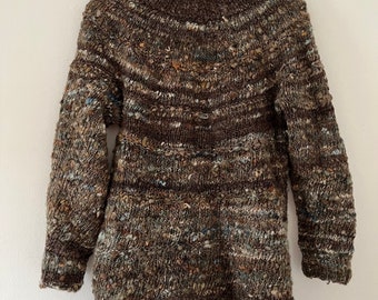 Vintage Hand Knit Slubby Nubby Slub Yarn Variegated Wool Pullover Sweater Jumper Earthy Brown Cottagecore Goblincore Fashion Size Medium