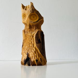 Vintage Rustic Hand Carved Wood Horned Owl Sculpture Carved Wooden Figurine