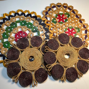 Vintage Retro Raffia Wicker Straw Wooden Table Trivet Hot pads Woven Cane Straw Natural Fiber Boho Wall Hanging Set of Four