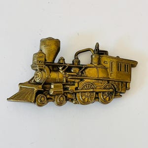 Vintage 1970&#39;s Baron Solid Brass Locomotive Train Belt Buckle Made in Taiwan