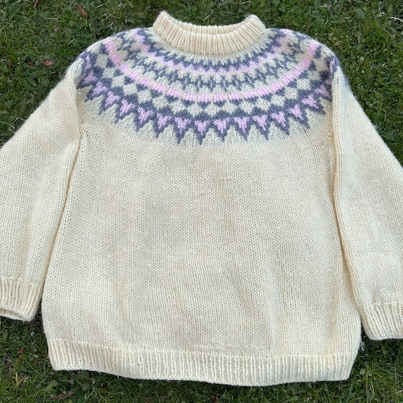 Hand Knit Sweater 100% Wool Woolen Sweater 80's V… - image 1