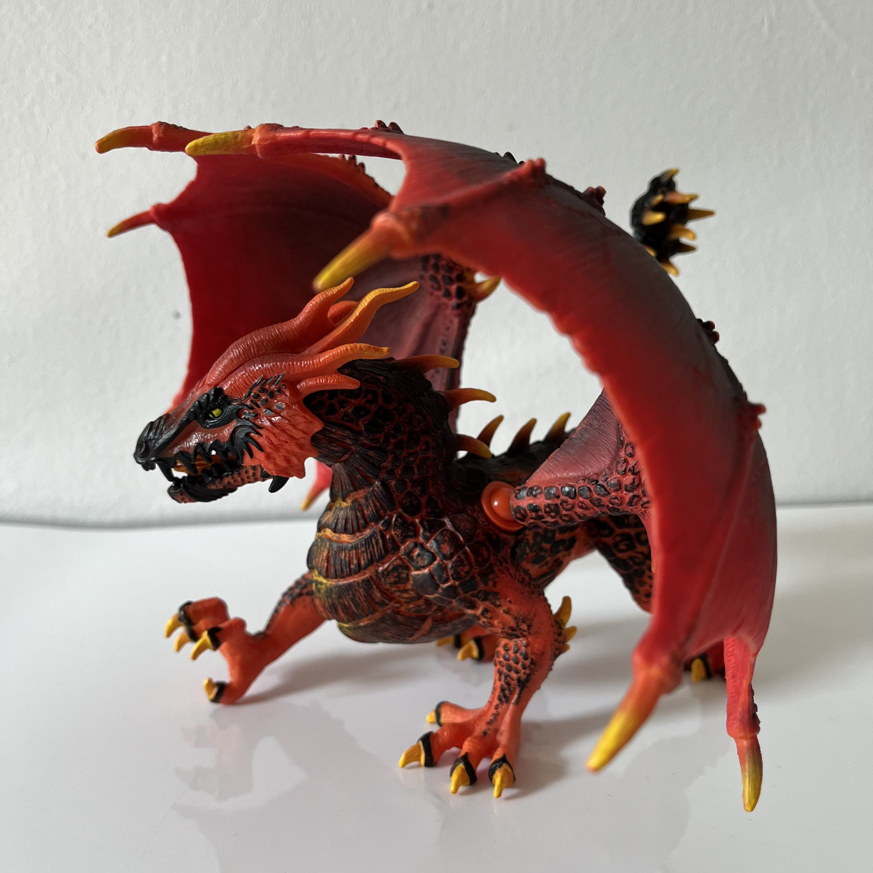シュライヒ ドラゴン プラスチック おもちゃ 動物 想像遊び - Etsy 日本