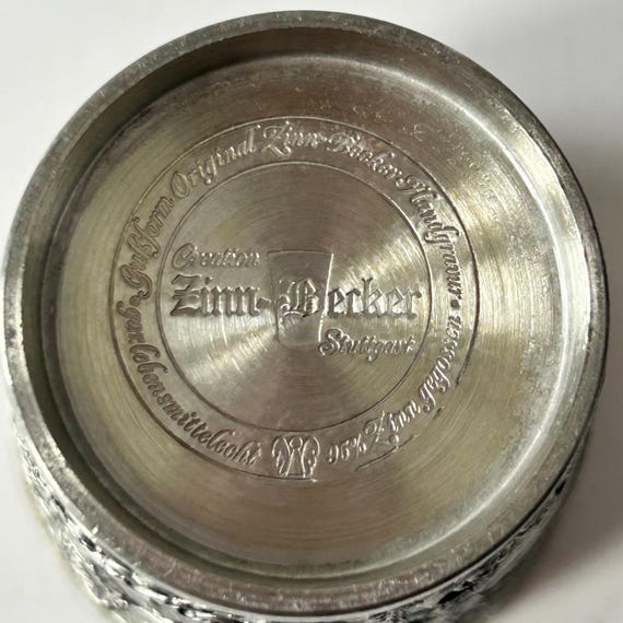 錫製 ピューター ワインバスケット ZINN ETAIN エタン Zinn Etain 97% Tin/Pewter Footed Cup 3 Musketeers Ornate Raised