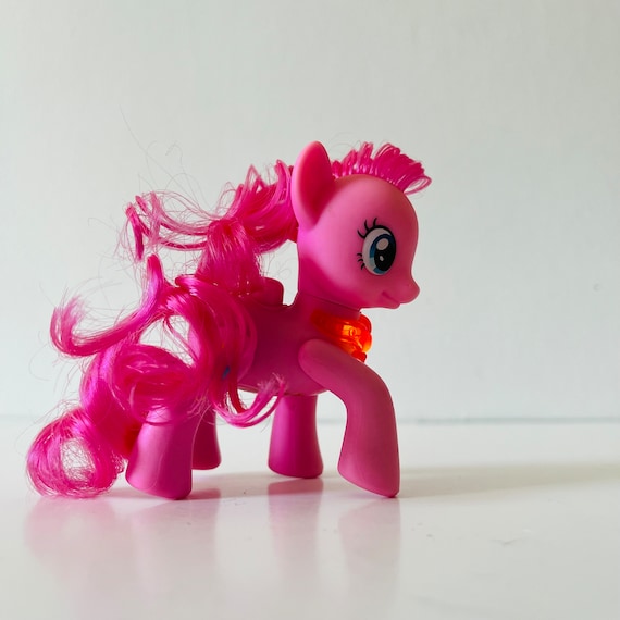 マイリトルポニー フィギュア G4 ピンキーパイ ライトアップ MLP
